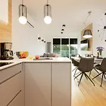 Perlowa Przystan By Renters アパート